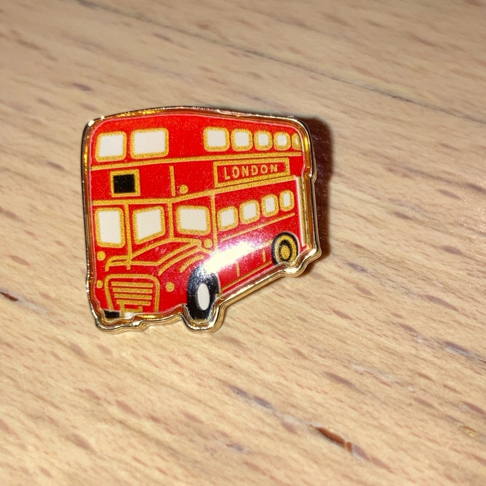 Burberry London Double Decker Bus Brooch Pin Red & Gold - NEW - Picture 5 of 5